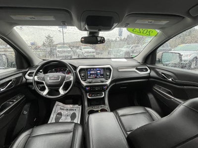 2023 GMC Acadia SLT