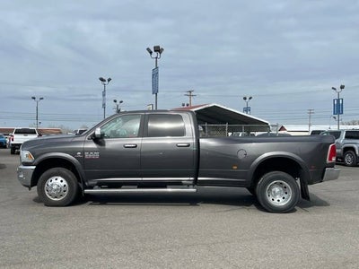 2018 RAM 3500 Laramie Crew Cab 4x4 8' Box