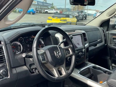2018 RAM 3500 Laramie Crew Cab 4x4 8' Box