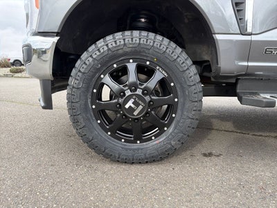 2023 Ford F-350SD Lariat DRW