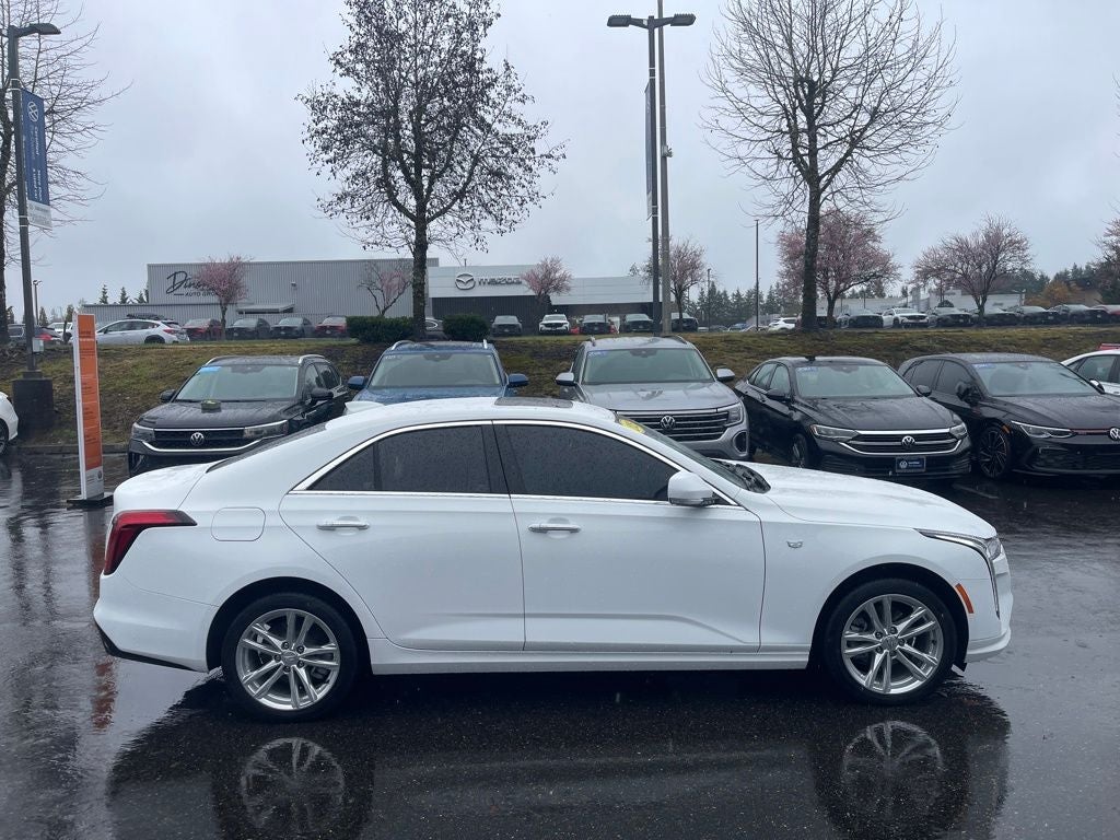 2025 Cadillac CT4 Luxury