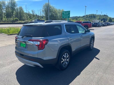 2023 GMC Acadia SLT