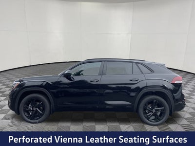 2026 Volkswagen Atlas Cross Sport 2.0T SEL R-Line Black