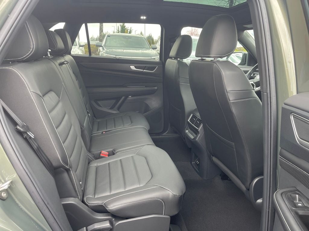 2026 Volkswagen Atlas Cross Sport 2.0T SEL R-Line Black