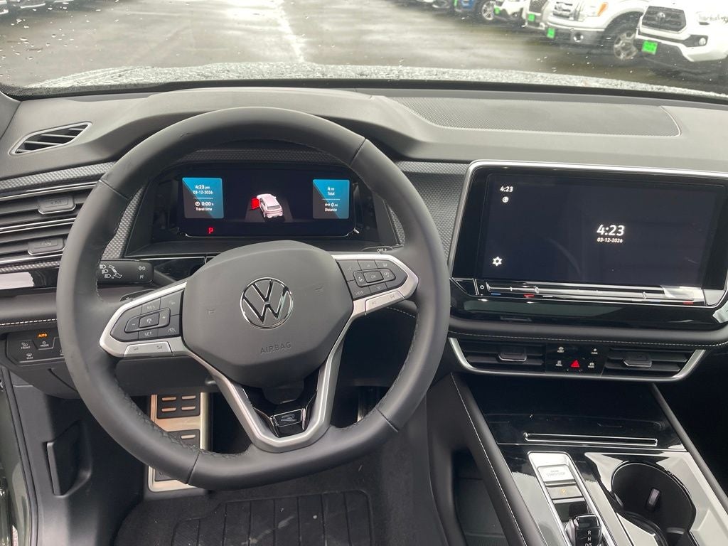 2026 Volkswagen Atlas Cross Sport 2.0T SEL R-Line Black