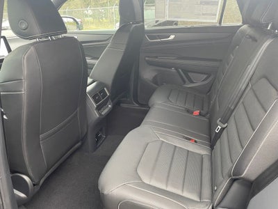 2026 Volkswagen Atlas Cross Sport 2.0T SEL R-Line Black