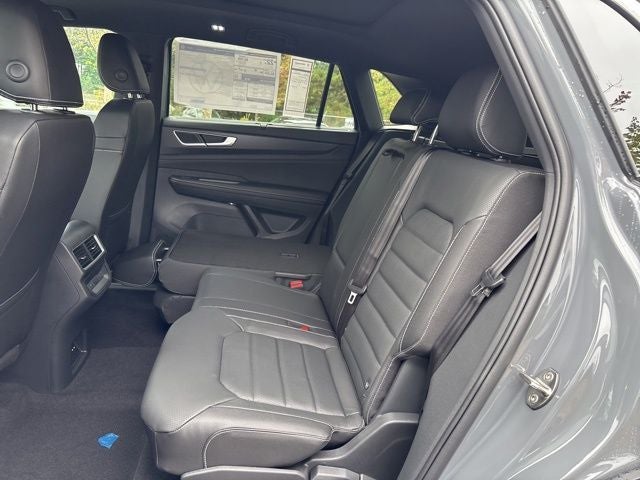 2026 Volkswagen Atlas Cross Sport 2.0T SEL