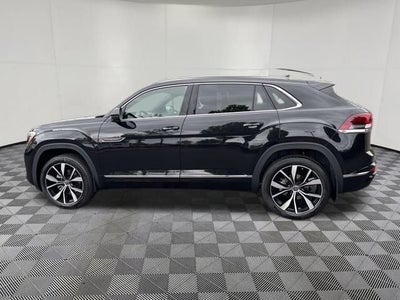 2025 Volkswagen Atlas Cross Sport 2.0T SEL Premium R-Line