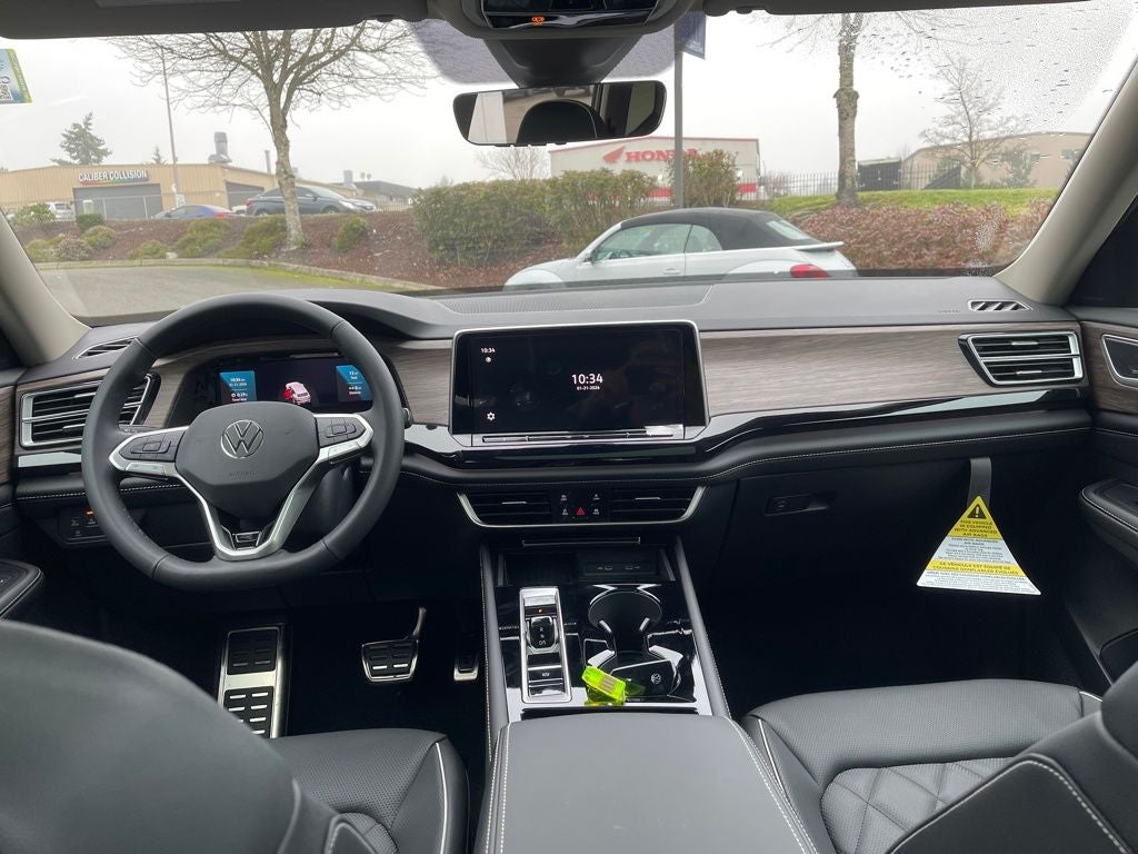 2026 Volkswagen Atlas 2.0T SEL Premium R-Line