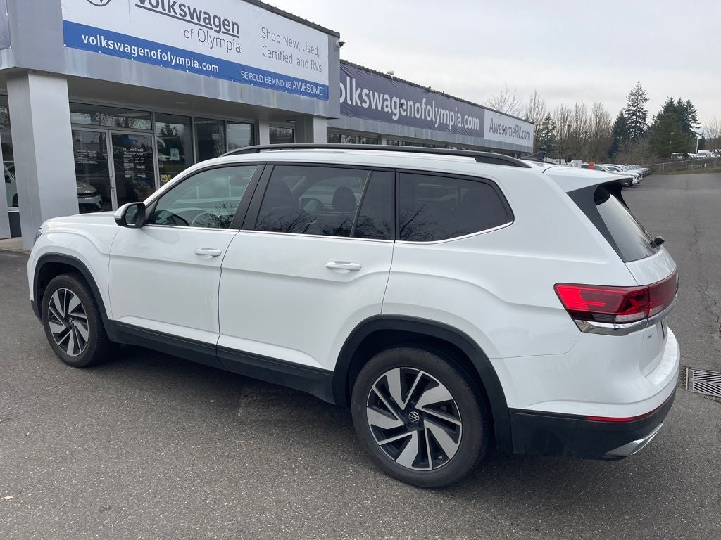 2024 Volkswagen Atlas 2.0T SE w/Technology