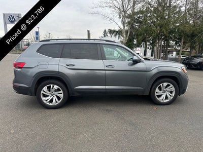 2022 Volkswagen Atlas 3.6L V6 SE w/Technology