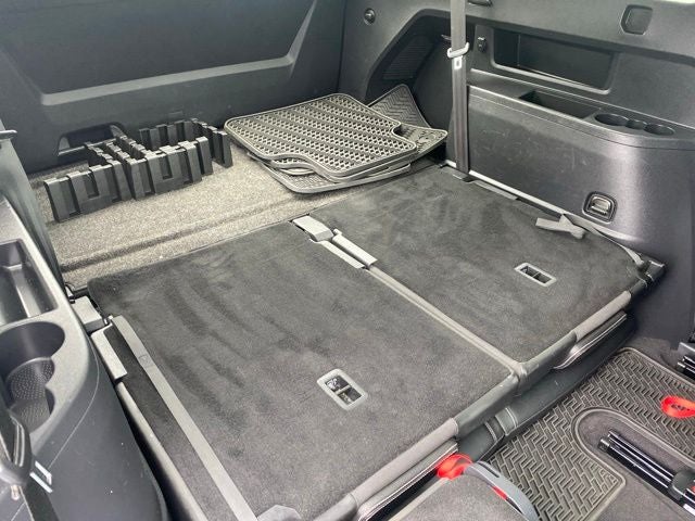2023 Volkswagen Atlas 3.6L V6 SEL R-Line
