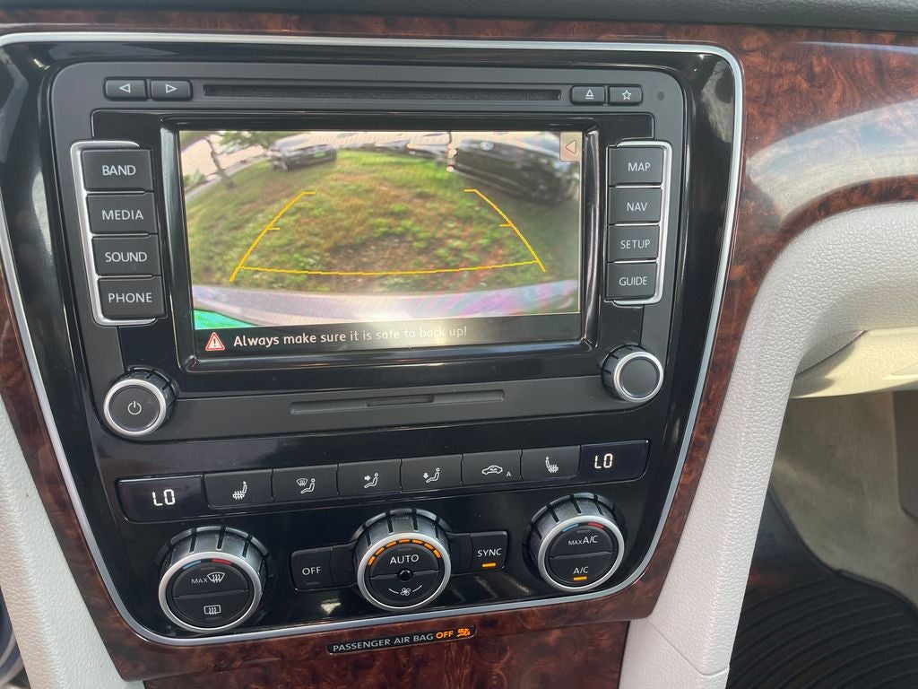 2013 Volkswagen Passat TDI SEL Premium