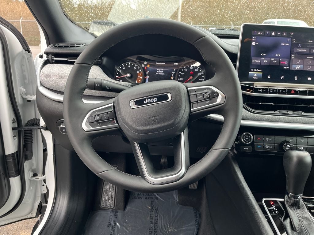 2024 Jeep Compass Latitude Lux