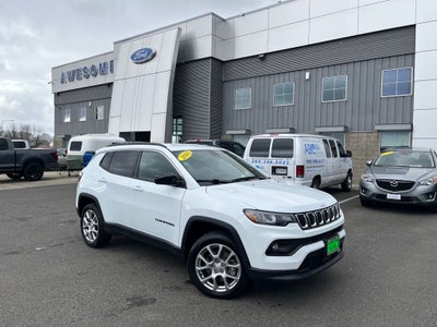 2024 Jeep Compass Latitude Lux