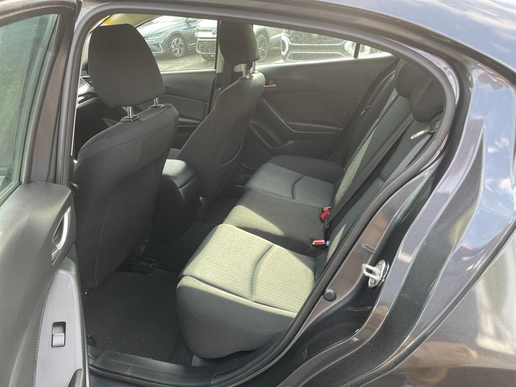 2016 Mazda Mazda3 i Sport