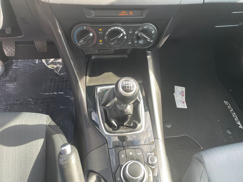 2016 Mazda Mazda3 i Sport