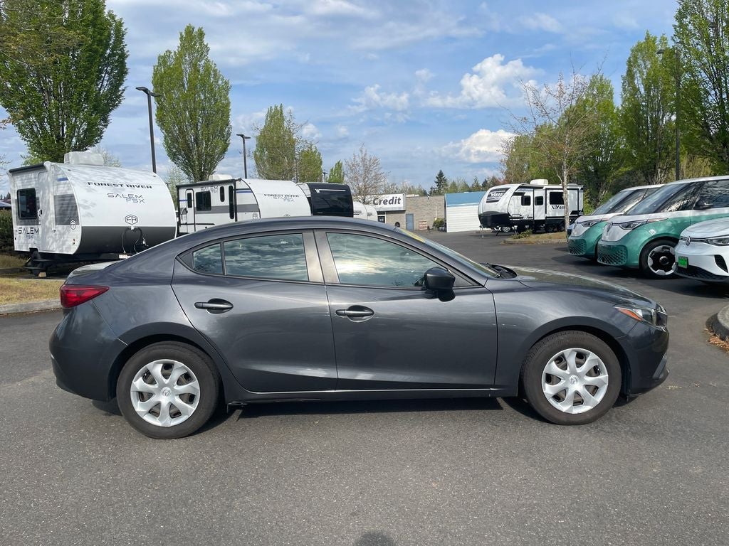 2016 Mazda Mazda3 i Sport