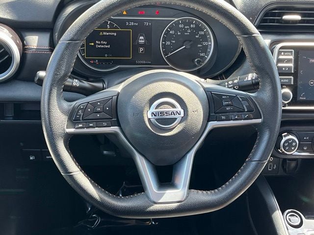 2021 Nissan Versa 1.6 SR