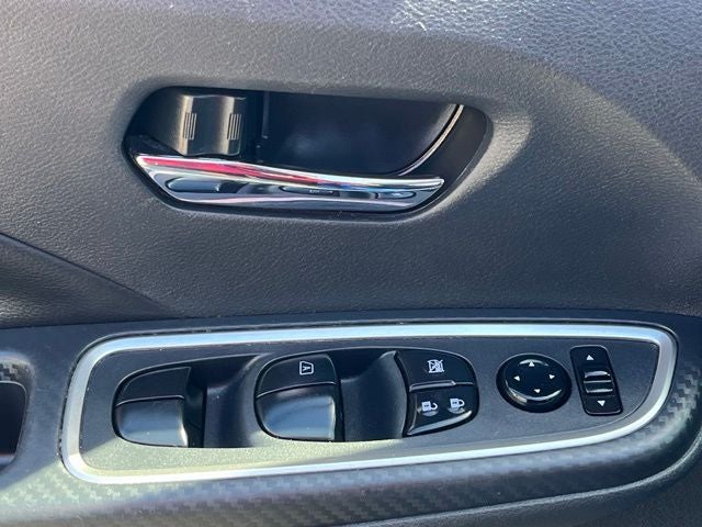 2021 Nissan Versa 1.6 SR