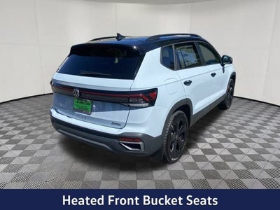 2025 Volkswagen Taos 1.5T SE Black