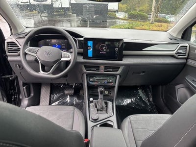 2025 Volkswagen Taos 1.5T SE Black