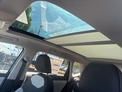 2025 Volkswagen Taos 1.5T SEL