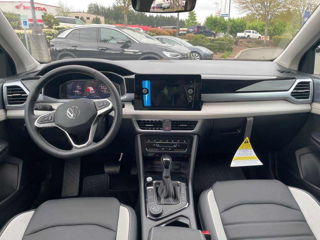2026 Volkswagen Taos 1.5T SEL