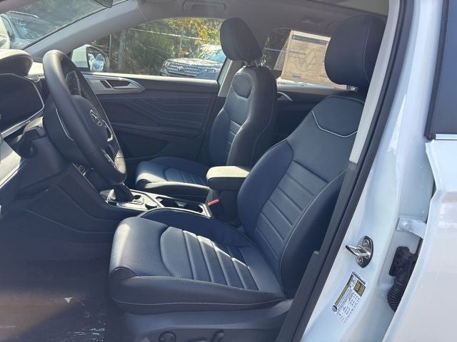 2025 Volkswagen Taos 1.5T SEL