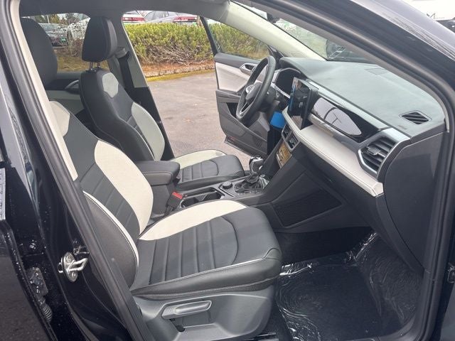 2025 Volkswagen Taos 1.5T SEL