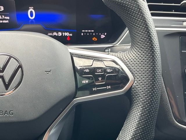 2024 Volkswagen Tiguan 2.0T SE R-Line Black