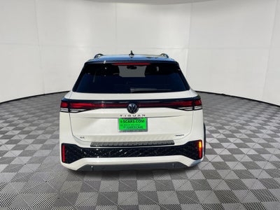 2026 Volkswagen Tiguan 2.0T SE R-Line Black