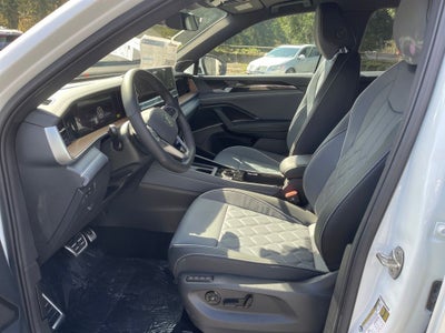 2026 Volkswagen Tiguan 2.0T SEL R-Line Turbo