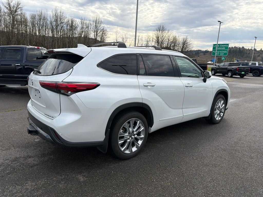 2022 Toyota Highlander Limited