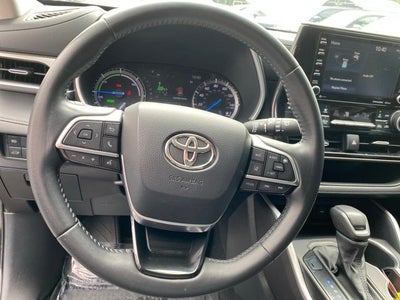 2021 Toyota Highlander Hybrid XLE