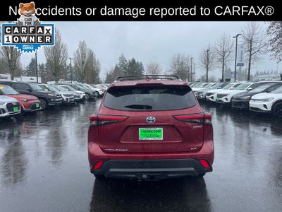 2022 Toyota Highlander Hybrid XLE