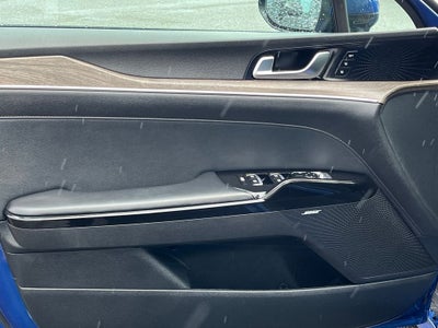 2022 Kia K5 EX