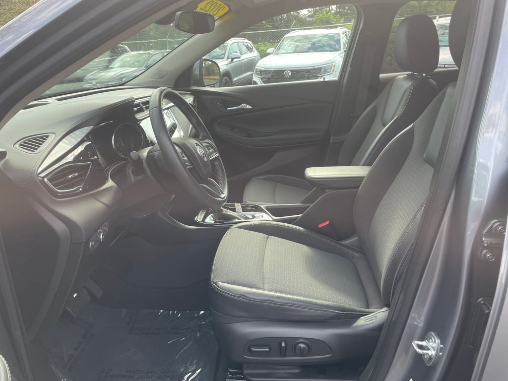 2022 Buick Encore GX Select