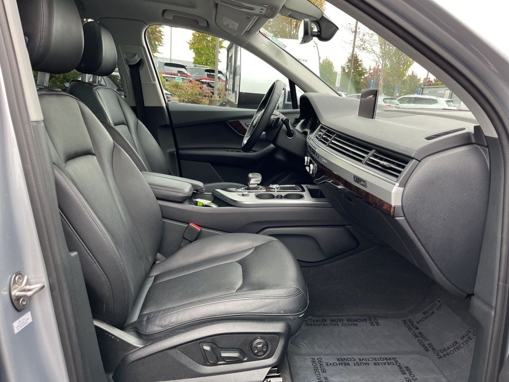 2019 Audi Q7 45 SE Premium Plus quattro