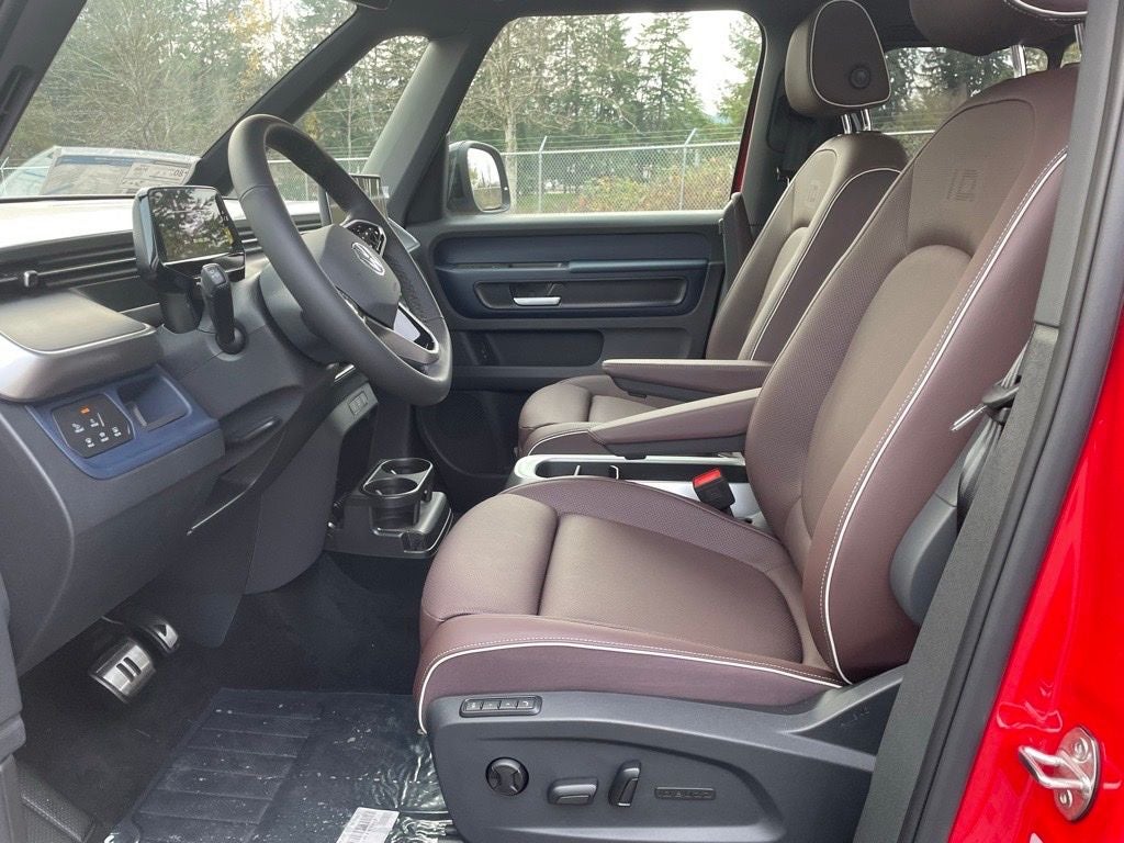 2025 Volkswagen ID. Buzz Pro S Plus