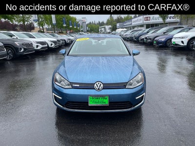2016 Volkswagen e-Golf SE