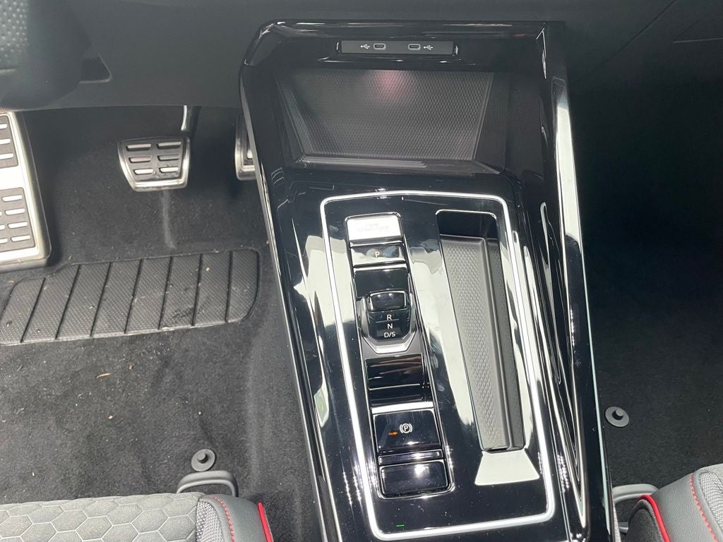 2026 Volkswagen Golf GTI 2.0T SE