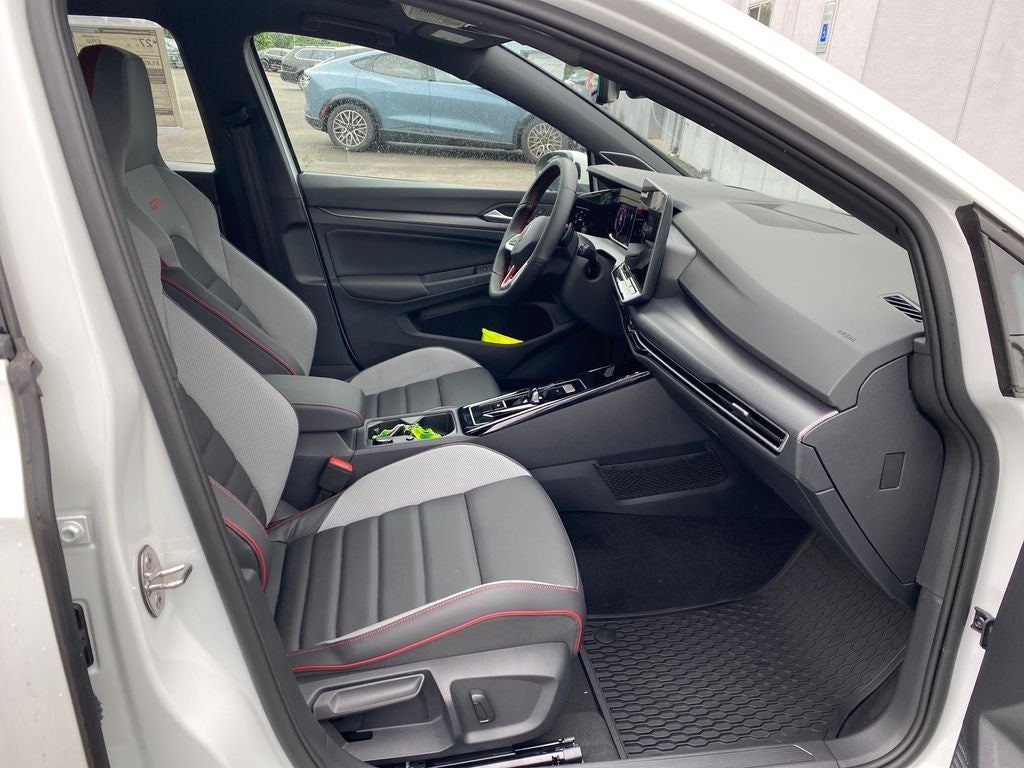 2026 Volkswagen Golf GTI Autobahn