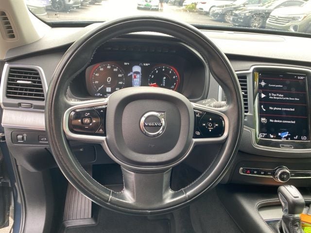 2021 Volvo XC90 T5 Momentum
