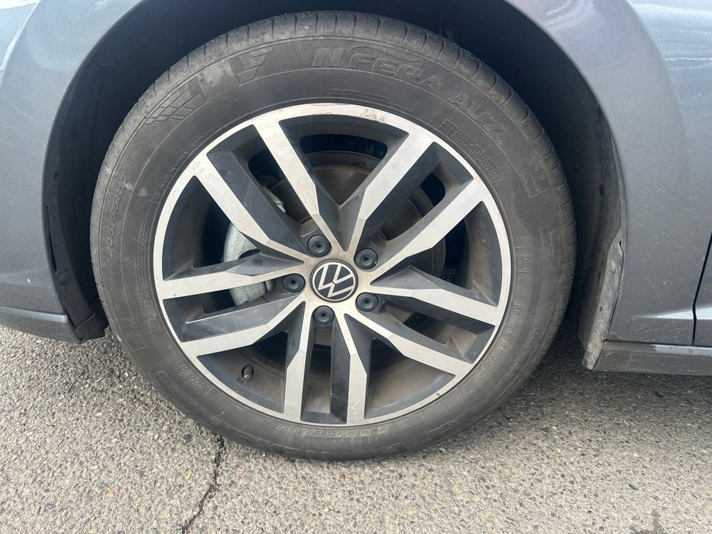 2025 Volkswagen Jetta 1.5T SE