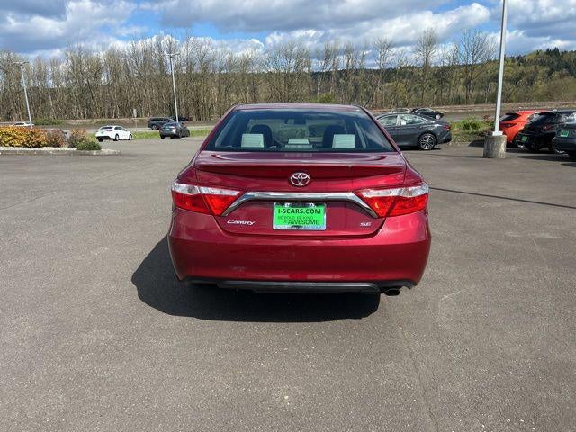 2016 Toyota Camry SE