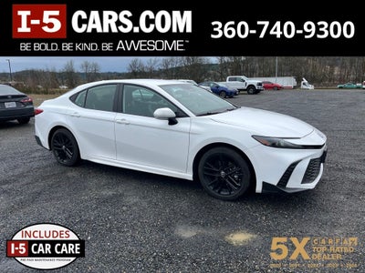 2025 Toyota Camry SE