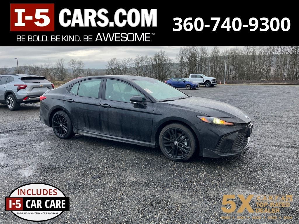 2025 Toyota Camry SE