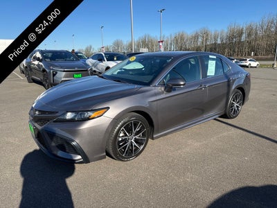 2023 Toyota Camry SE