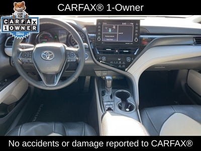 2021 Toyota Camry Hybrid SE